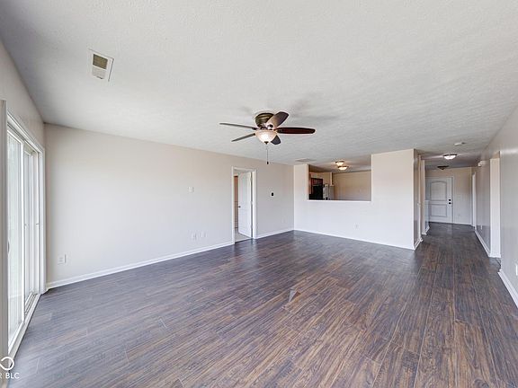 4th image of 10927 Tedder Lake Dr
