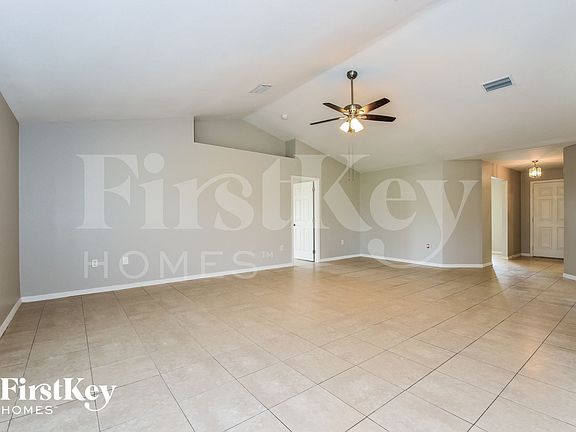 2nd image of 507 NW 17th Ter