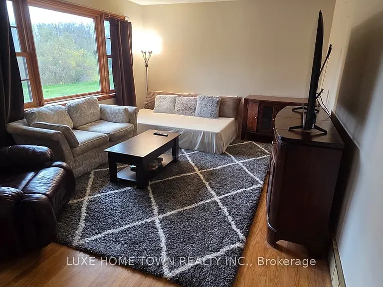 2445 Hespeler Rd — Photo 18