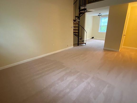 4th image of 4608 31st Rd S APT B1