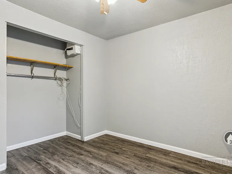 2721 Indian Creek Blvd — Photo 17