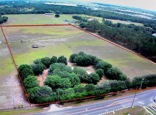 7348 Handcart Rd, Wesley Chapel, FL 33545