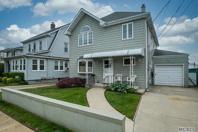 1st image of 20 Sherwood Ave