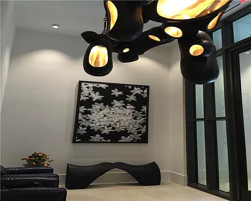 Rented by Century 21 Metropolitan | media 20