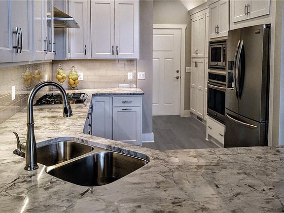 4th image of 12 Terrace Dr #A
