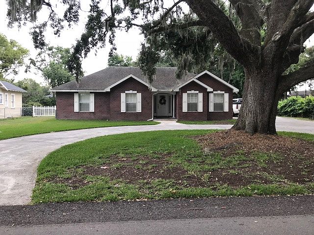 1st image of 1300 Carmen Ave