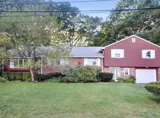 19 Brewster Rd, Arlington, MA 02476