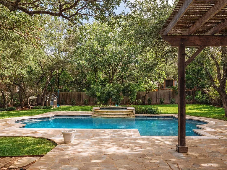 5512 Ballenton Ln — Photo 33