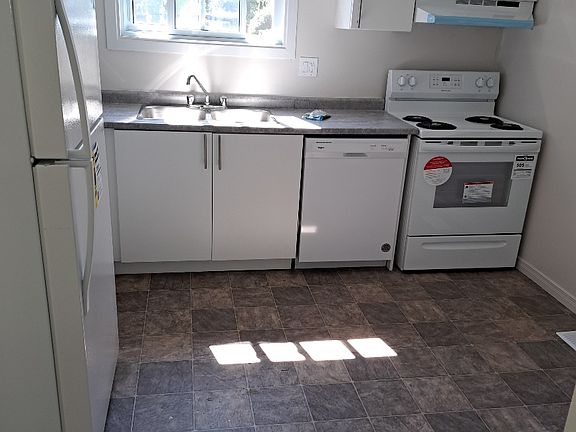 4th image of 305 Briarhill Ave