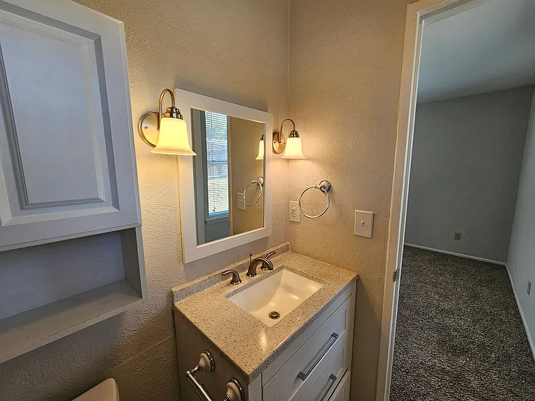 2906 Candlewick Ln — Photo 18