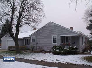 244 S James St, Kimberly, WI 54136