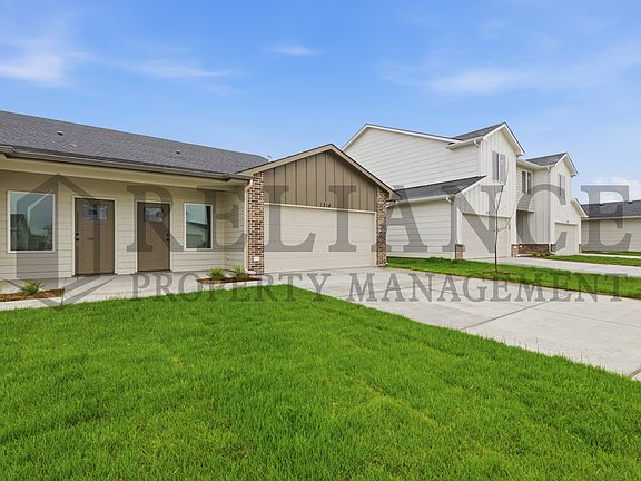 3rd image of 214 N Gowen St
