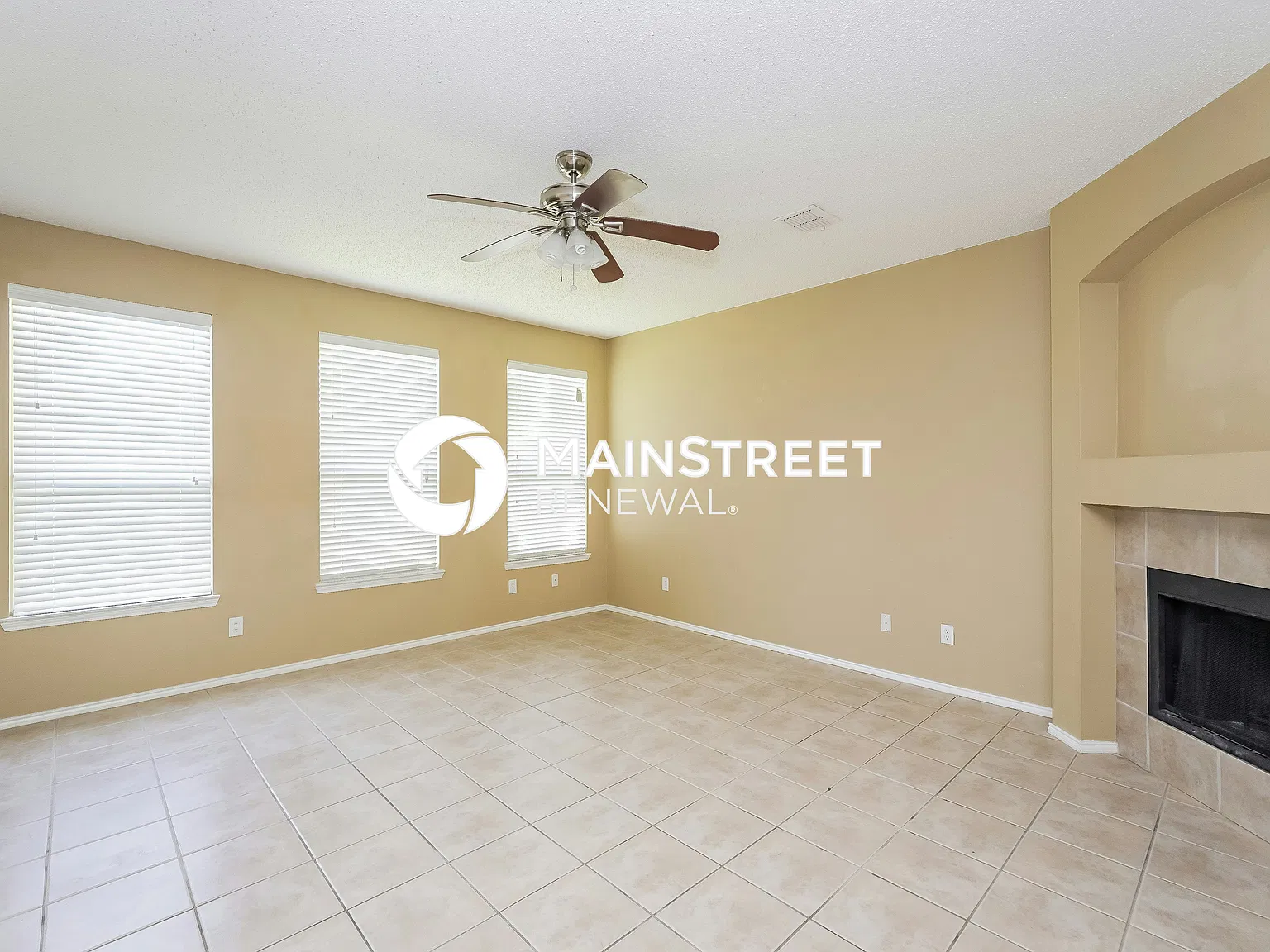5003 Boots and Saddle Ct — Photo 2