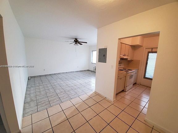 4th image of 12665 NE 16th Ave APT 7