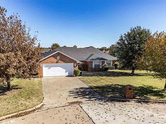 3rd image of 1433 Cherokee Cir