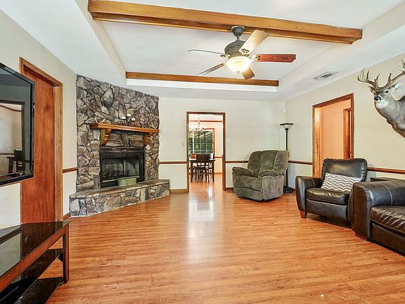 4th image of 3455 Cypress Park Dr