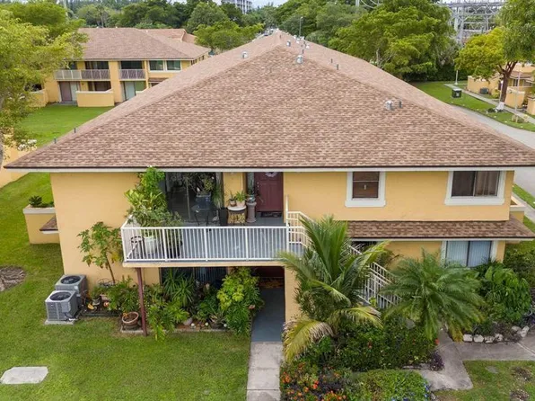550 NW 214th #201, Miami Gardens, FL 33169
