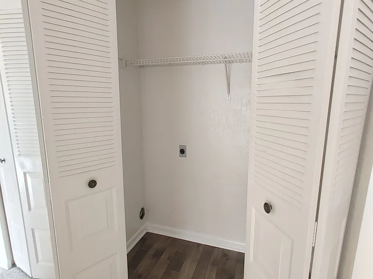 Washer and dryer hook ups , upstairs for 3/2.5