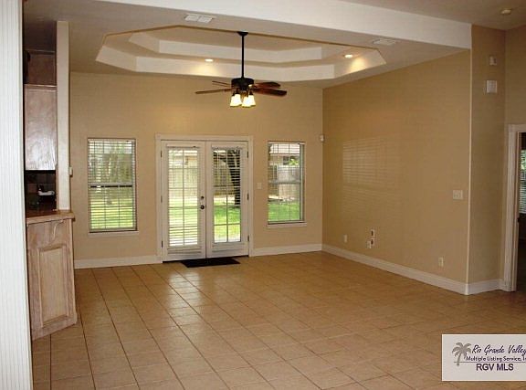 3rd image of 25170 Sendero W