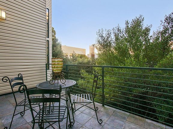 5th image of 1826 Eddy St #3