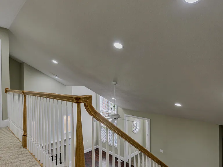 2612 Face Rock Ct — Photo 17