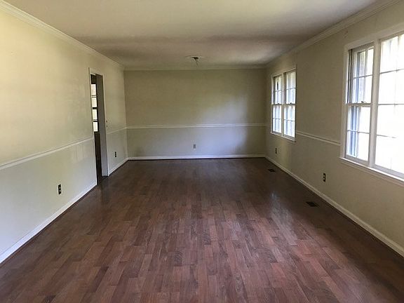 Dining Room Before 