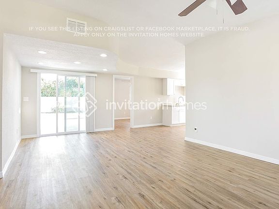 4th image of 2309 Barksdale Dr