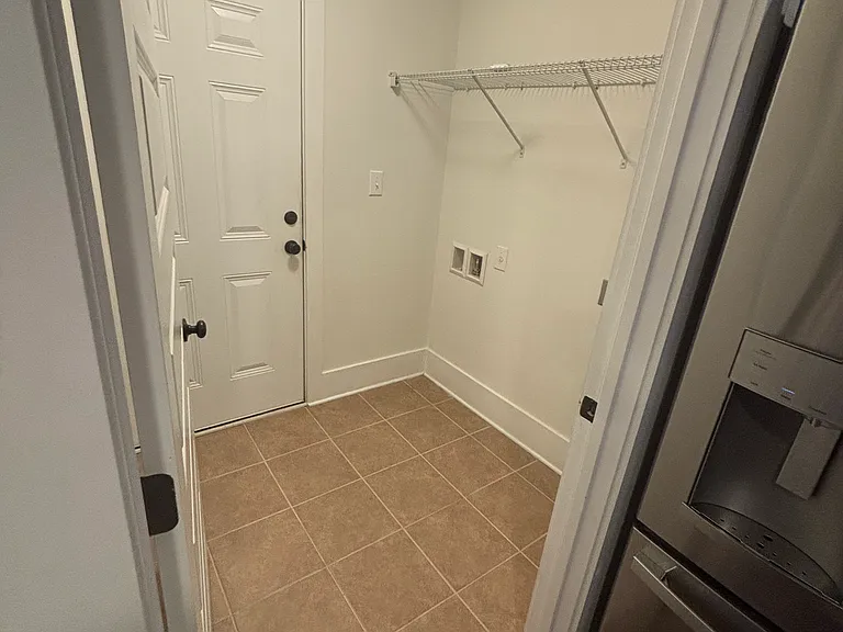 1503 Joy St SE — Photo 16
