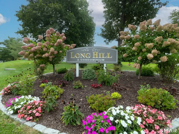 732 Long Hill Road #732, Middletown, CT 06457