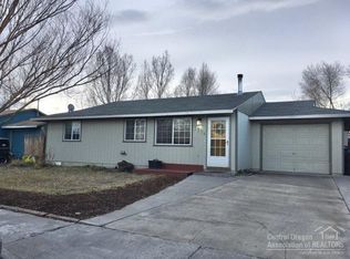 3226 SW Pumice Pl, Redmond, OR 97756