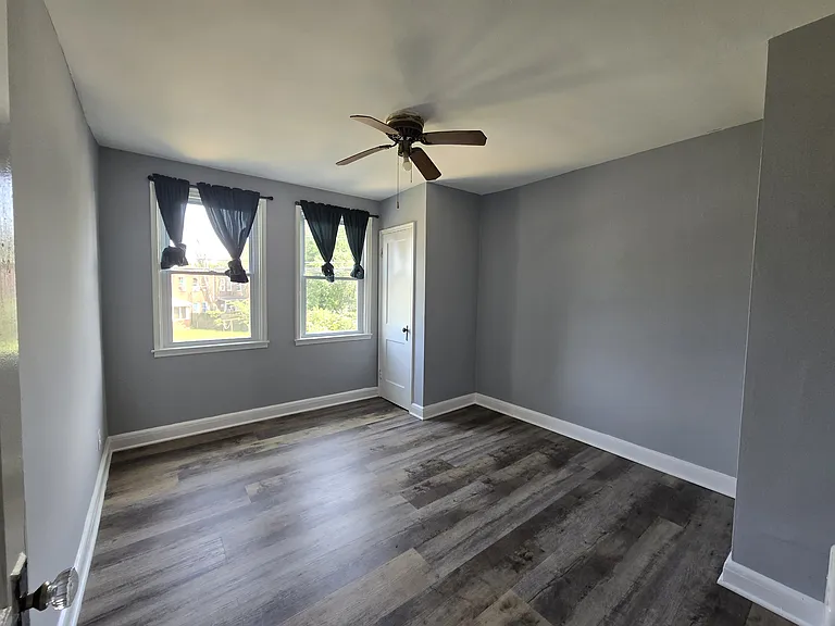 4921 Brookwood Rd #1 — Photo 4
