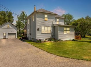 13385 Seneca St, Savannah, NY 13146