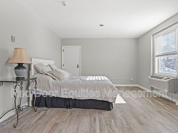 3rd image of 123 N Broad St Unit 302