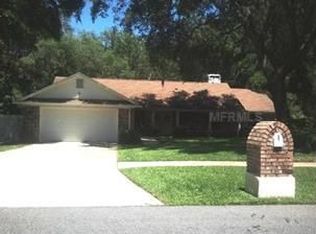 2103 Hidden Pine Ln, Apopka, FL 32712