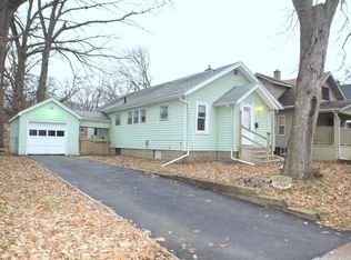 1118 Regent St, Lansing, MI 48912