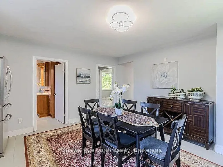 35 Tauvette St — Photo 12