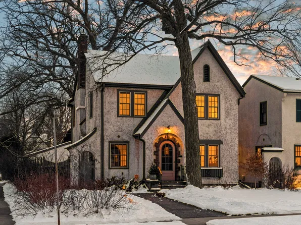 2182 Berkeley Ave, Saint Paul, MN 55105
