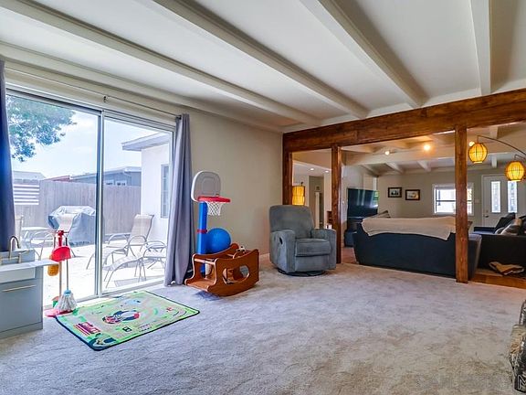 5th image of 4771 Seaford Pl