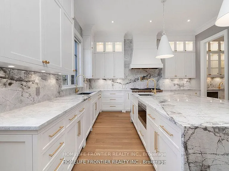 8 Vesta Dr — Photo 9