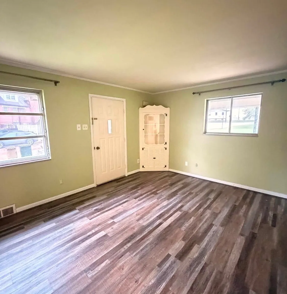 515 Cordelia Ave — Photo 3