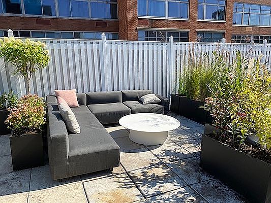 5th image of 110 Horatio St APT 218