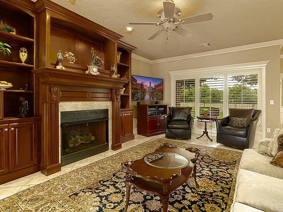 3rd image of 16024 Traditions Blvd