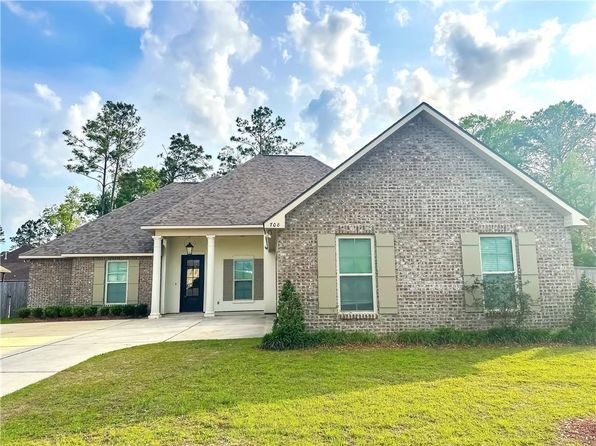 708 Pine Grove Loop