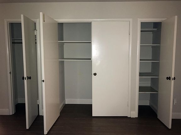 2nd image of 3301 Pacific Ave APT 6