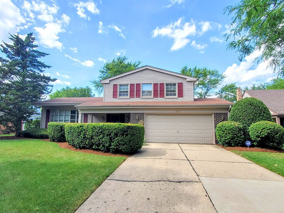 1st image of 312 E Carpenter Dr