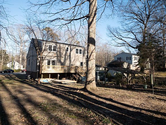 4th image of 130 Druid Dr