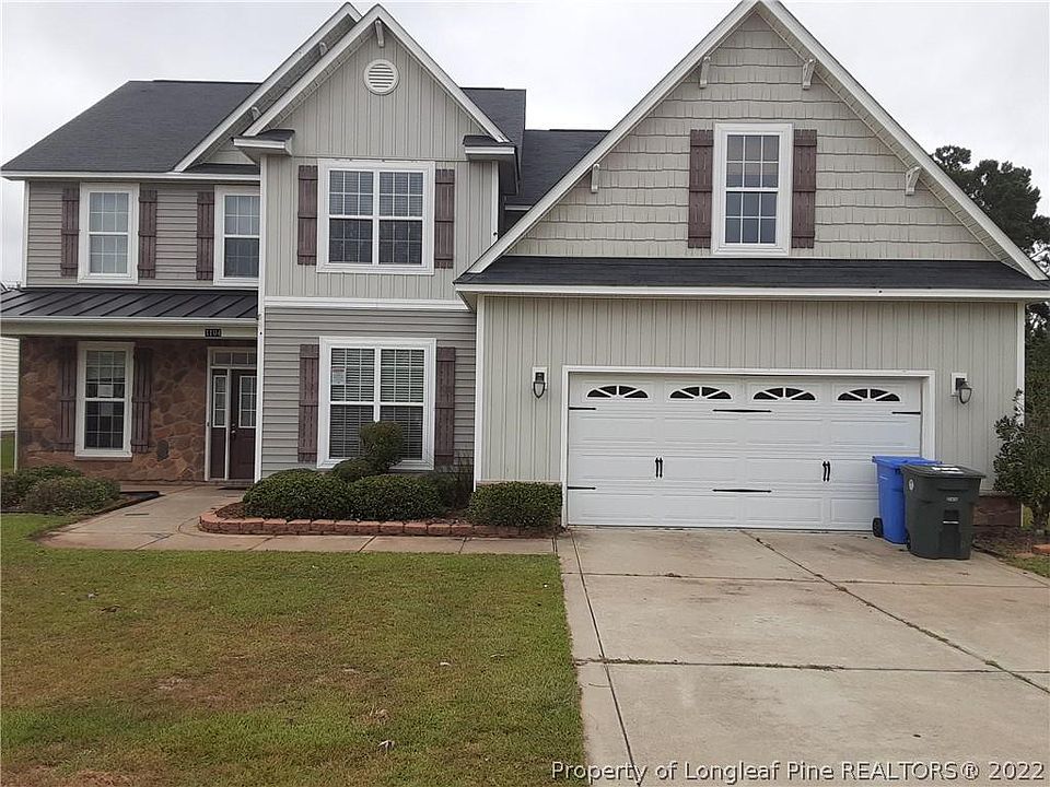 1st image of 1104 Ronald Reagan Dr