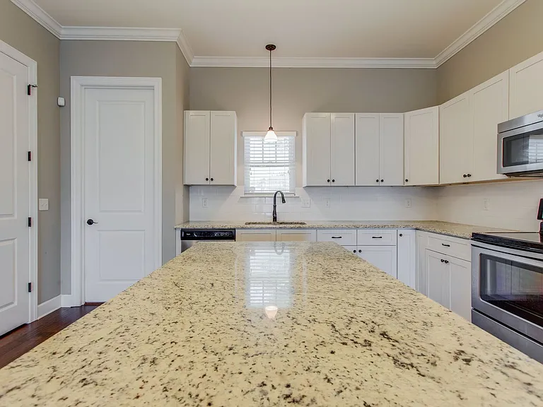 4516 Michigan Ave — Photo 14