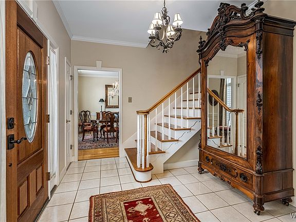 5th image of 1401 Greymont Ln