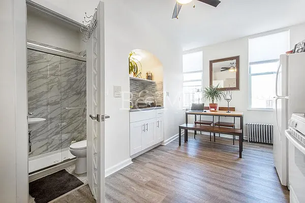 Rented by Brick&Mortar | media 12